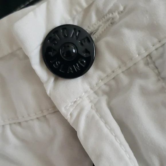 STONE ISLAND White Cargo Pants - Picture 4 of 7